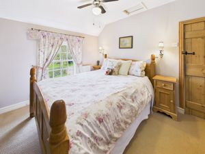 Bedroom- click for photo gallery